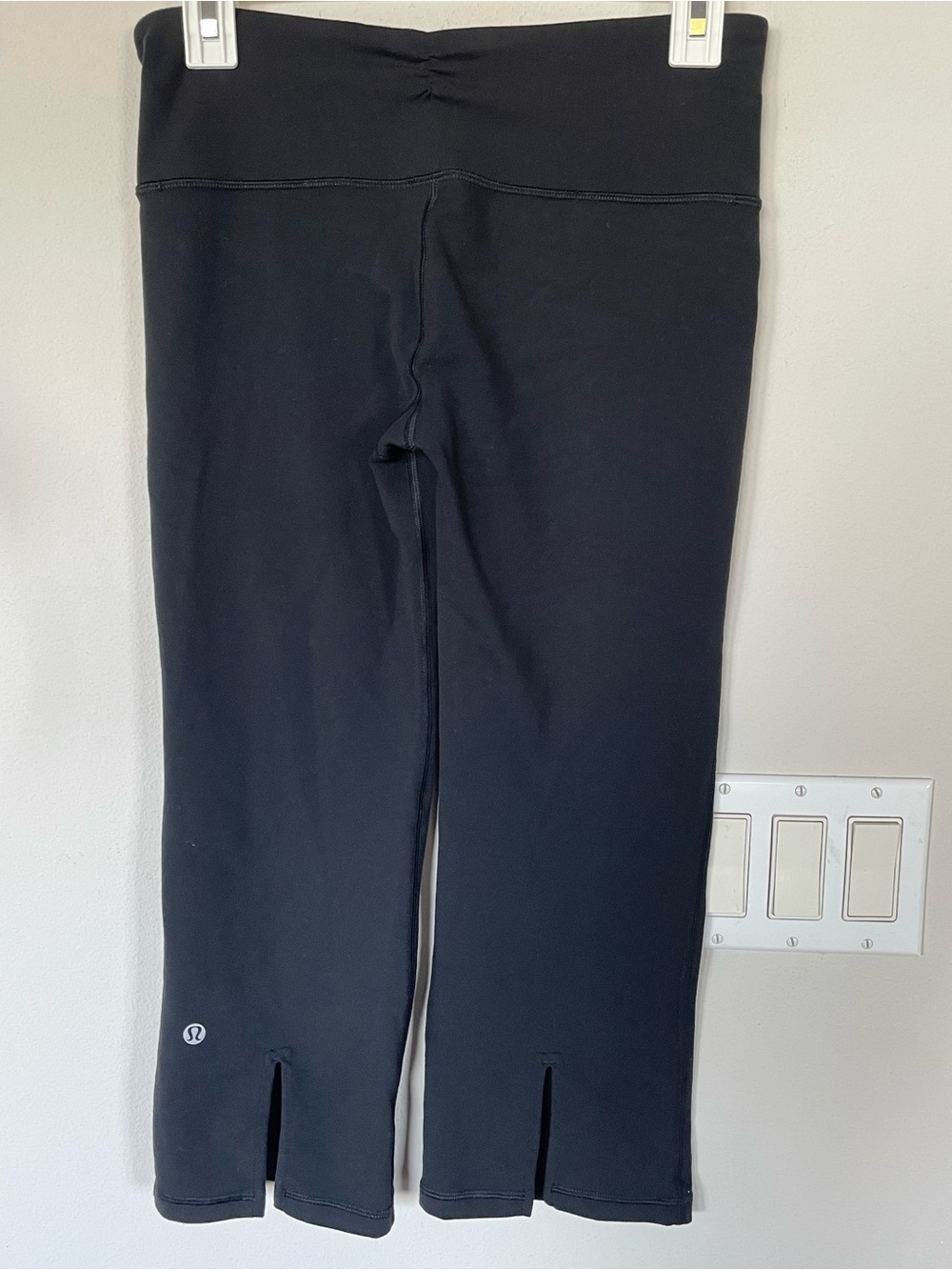 Lululemon Women’s Gather & Crow Split Calf Yoga Leggings Crop Black Size 6